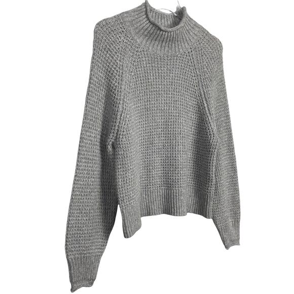 American Eagle Mock Neck Waffle Knit Oversized Sweater Grey Size Medium NWOT - Picture 4 of 7